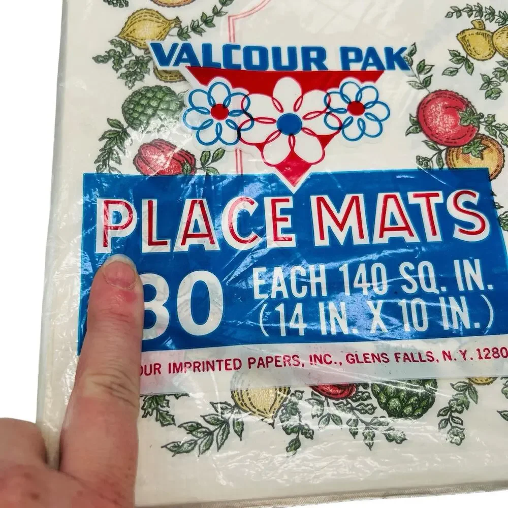 VTG 70s Valcour Spice Of Life Paper Placemats Lot of ~ 30 Unused Kitchen Decor